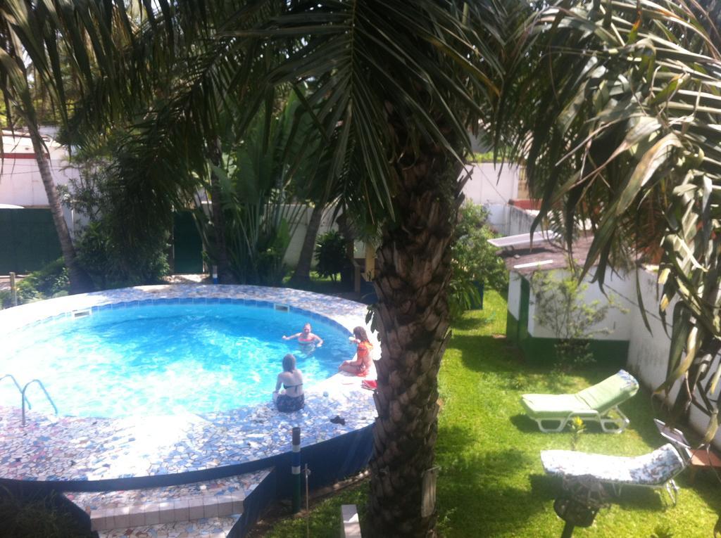 One World Village Guesthouse Bakau Exterior foto